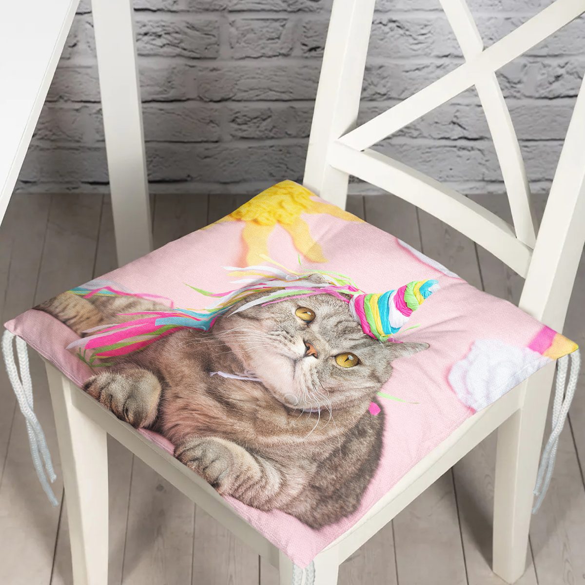 Sevimli Kedi Desenli Dijital Baskılı Modern Pofuduk Sandalye Minderi Realhomes