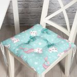 - Pofi-5702-Gorsel - Realhomes Deniz Kızı Kuyruklu Kedicikler Dijital Baskılı Modern Pofuduk Sandalye Minderi Realhomes