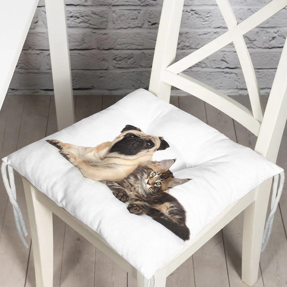 Sevimli Köpek ve Kedi Desenli Sevimli Modern Pofuduk Sandalye Minderi Realhomes