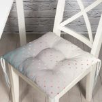 - Pofi-6760-Gorsel - Realhomes Gri Zeminde Noktalı Tasarım Dijital Baskılı Modern Pofuduk Sandalye Minderi Realhomes