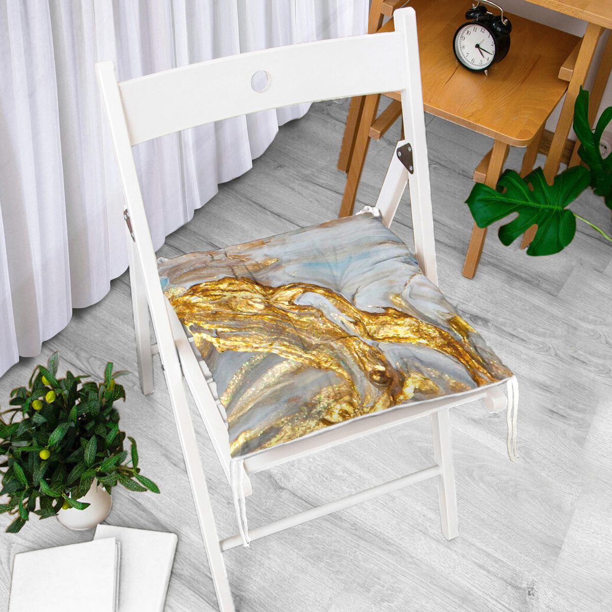 Gold Detaylı Soyut Çizimli Dijital Baskılı Modern Pofuduk Sandalye Minderi Realhomes