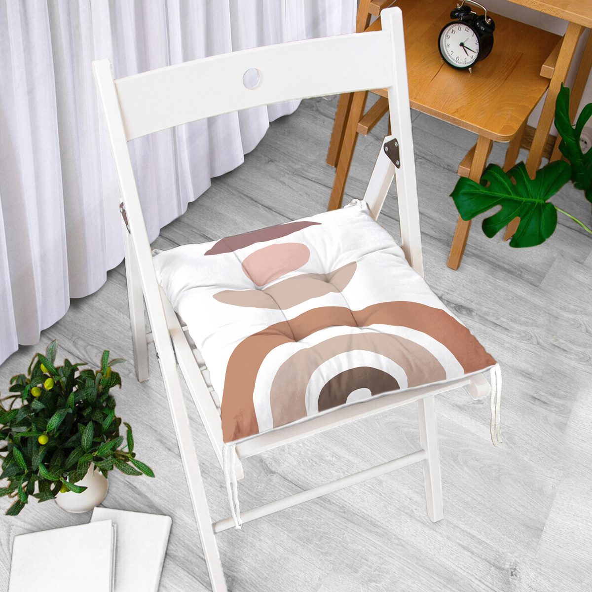 Geometrik Çizimli Soyut Renkler Dijital Baskılı Modern Pofuduk Sandalye Minderi Realhomes