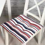 - Pofi-7098-Gorsel - Realhomes Beyaz Zeminde Renkli Çizgi Detaylı Dijital Baskılı Modern Pofuduk Sandalye Minderi Realhomes