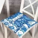 - Pofi-7112-Gorsel - Realhomes Mavi Beyaz Zeminli Yelken Desenli Dijital Baskılı Modern Pofuduk Sandalye Minderi Realhomes