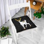 - Pofi-7146-Gorsel-1 - Realhomes Siyah Zeminde Geyik Desenli Dijital Baskılı Modern Pofuduk Sandalye Minderi Realhomes