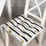 - Pofi-7164-Gorsel - Realhomes Siyah Beyaz Zeminli Gold Yaprak Desenli Dijital Baskılı Modern Pofuduk Sandalye Minderi Realhomes