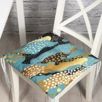 Renkli Zeminde Gold Detaylı Dijital Baskılı Modern Pofuduk Sandalye Minderi Realhomes