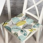 - Pofi-7287-Gorsel - Realhomes Beyaz Zemin Üzerinde Yaprak Desenli Dijital Baskılı Modern Pofuduk Sandalye Minderi Realhomes