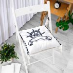 - Pofi-7726-Gorsel-1 - Realhomes  Beyaz Zemin Üzerinde Modern Dümen Desenli Dijital Baskılı Modern Pofuduk Sandalye Minderi Realhomes