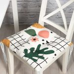 - Pofi-8157-Gorsel - Realhomes Beyaz Zemin Üzerinde Yaprak Desenli Dijital Baskılı Modern Pofuduk Sandalye Minderi Realhomes