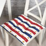 - Pofi-8304-Gorsel - Realhomes Beyaz Zemin Üzerinde Gold Detaylı Kalp Desenli Dijital Baskılı Modern Pofuduk Sandalye Minderi Realhomes