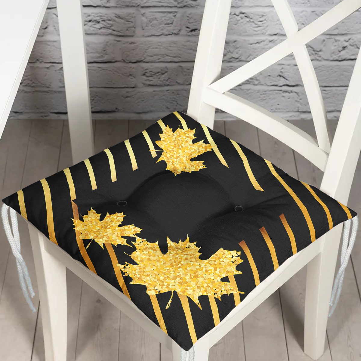 Siyah Zeminde Gold Detaylı Sonbahar Yaprak Desenli Dijital Baskılı Modern Pofuduk Sandalye Minderi Realhomes