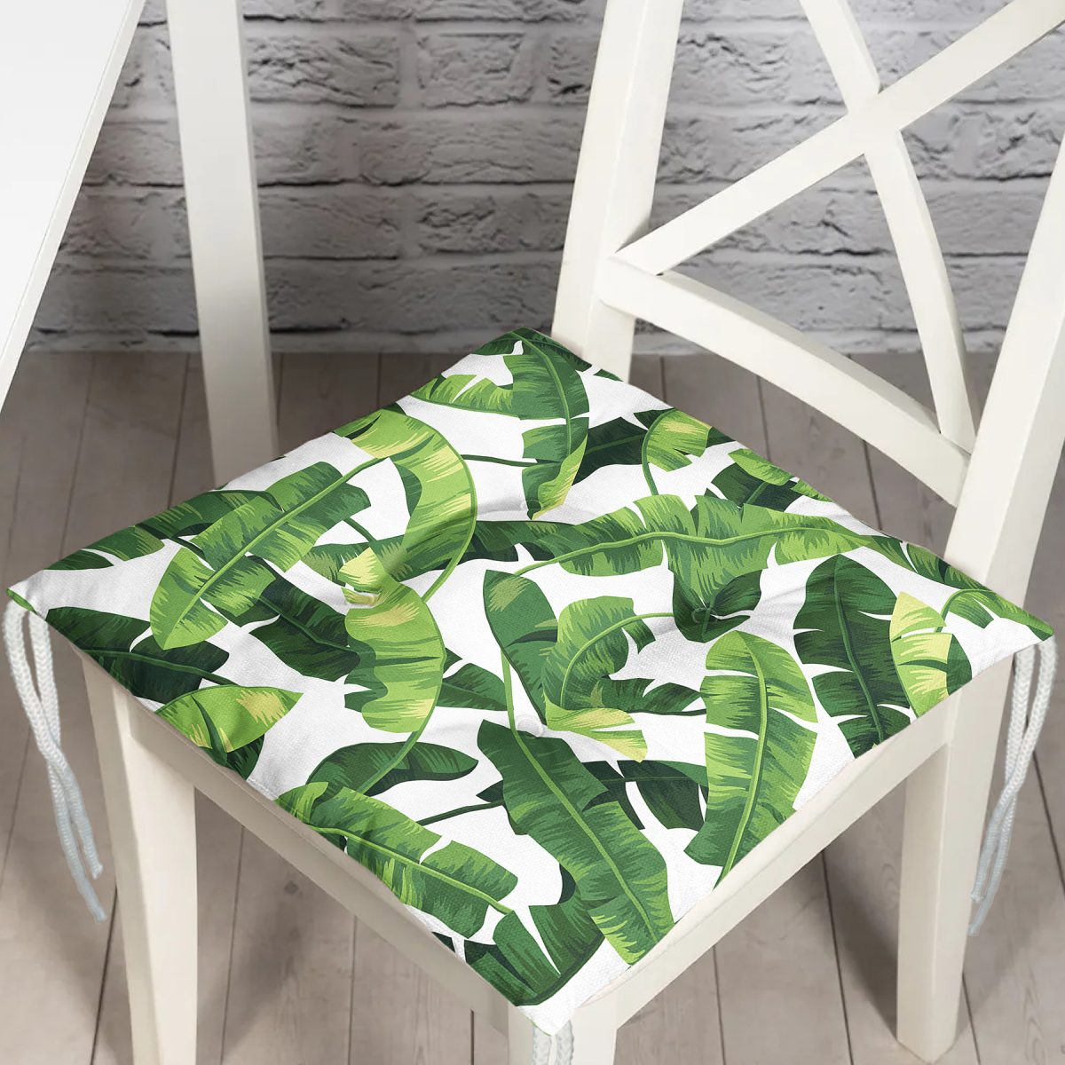 Beyaz Zemin Üzerinde Yeşil Yaprak Desenli Dijital Baskılı Modern Pofuduk Sandalye Minderi Realhomes