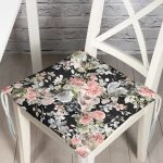 - Pofi-8424-Gorsel - Realhomes Rengarenk Zemin Üzerinde Çiçek Desenli Dijital Baskılı Modern Pofuduk Sandalye Minderi Realhomes