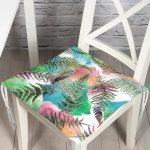 Beyaz Zeminde Renkli Soyut Çizimli Yaprak Desenli Dijital Baskılı Modern Pofuduk Sandalye Minderi Realhomes
