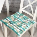 - Pofi-8692-Gorsel - Realhomes Beyaz Zemin Üzerinde Yeşil Çizgili Yaprak Desenli Dijital Baskılı Modern Pofuduk Sandalye Minderi Realhomes