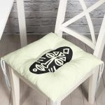 - Pofi-8803-Gorsel - Realhomes  Renkli Zemin Üzerinde Onedraw Çizimli Yerli Silüeti Dijital Baskılı Modern Pofuduk Sandalye Minderi Realhomes