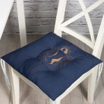 - Pofi-8822-Gorsel - Realhomes  Renkli Zemin Üzerinde Bayan Silüeti Dijital Baskılı Modern Pofuduk Sandalye Minderi Realhomes