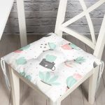 - Pofi-8864-Gorsel - Realhomes Beyaz Zemin Üzerinde Kaktüs Desenli Dijital Baskılı Modern Pofuduk Sandalye Minderi Realhomes