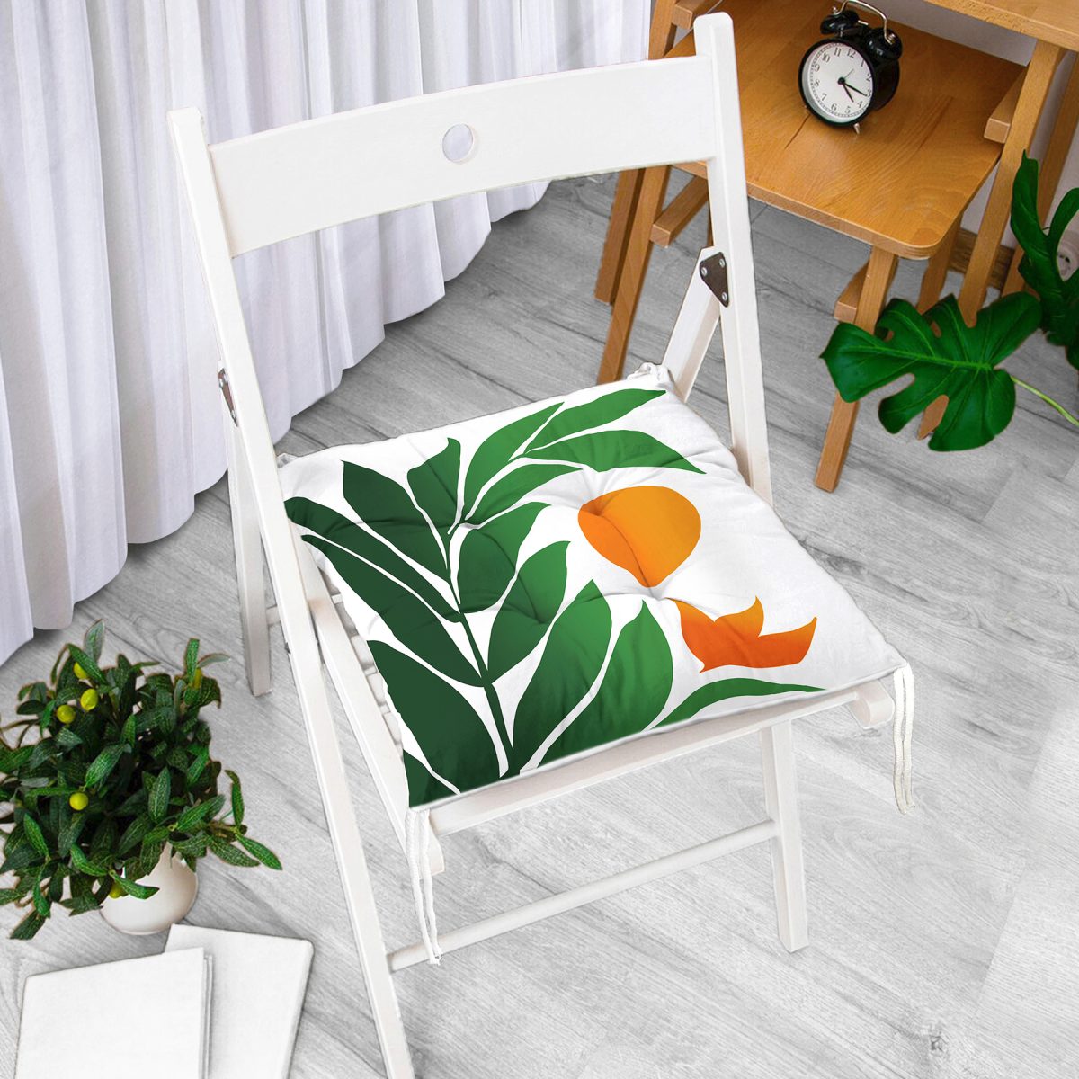 Çiçek Ve Güneş Figürlü Özel Tasarım Dijital Baskılı Modern Pofuduk Sandalye Minderi Realhomes