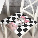 - Pofi-9300-Gorsel - Realhomes Dama Zeminli Kitap Okuyan Kız Tasarımlı Dijital Baskılı Modern Pofuduk Sandalye Minderi Realhomes