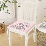 - Frm-10002-Pembe-Zemin-Antika-Telefon-Tasarimli-Dijital-Baskili-Modern-Fermuarli-Sandalye-Minderi-3 - Realhomes Pembe Zemin Antika Telefon Tasarımlı Dijital Baskılı Modern Fermuarlı Sandalye Minderi Realhomes