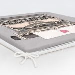 Gri Zemin Antika Daktilo Çizimli Dijital Baskılı Modern Fermuarlı Sandalye Minderi Realhomes