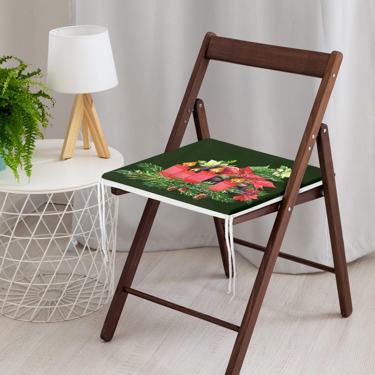 Yeşil Zemin Çam Yapraklı Mum Tasarımlı Dijital Baskılı Modern Fermuarlı Sandalye Minderi Realhomes