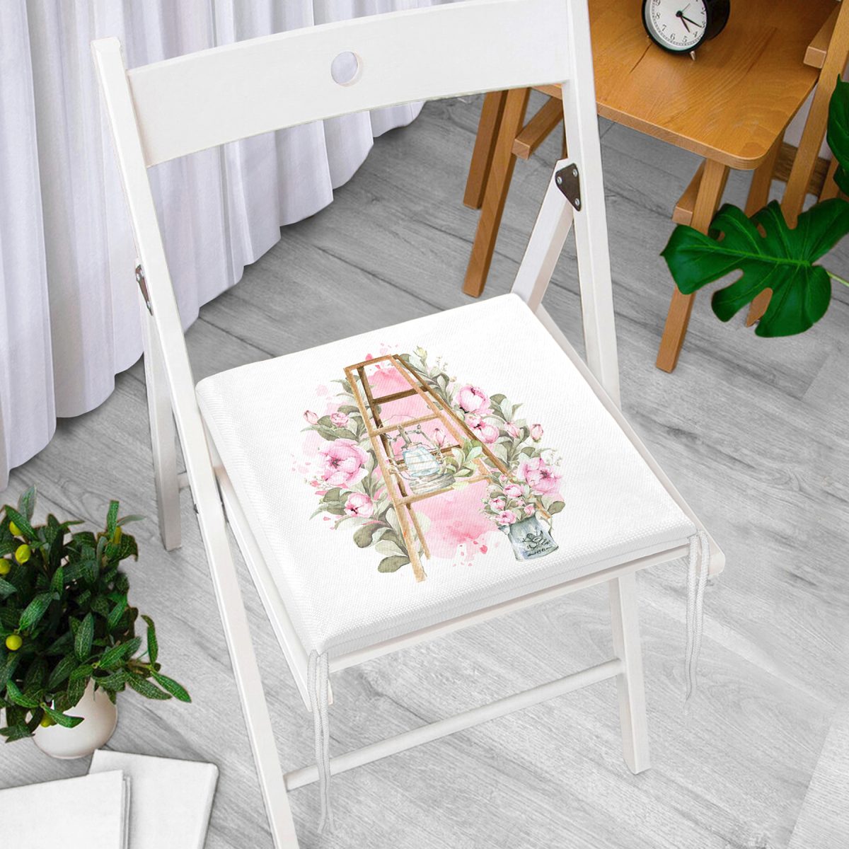 Çiçek Köşesi Özel Tasarım Dijital Baskılı Fermuarlı Sandalye Minderi Realhomes