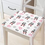 - Frm-1428-Pembe-Balerin-Panda-Desenli-Dijital-Baskili-Ozel-Tasarim-Modern-Fermuarli-Sandalye-Minderi-Gorsel - Realhomes Pembe Balerin Panda Desenli Dijital Baskılı Özel Tasarım Modern Fermuarlı Sandalye Minderi Realhomes