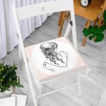 - Frm-304-Fashion-Girl-Figurlu-Dijital-Baskili-Fermuarli-Sandalye-Minderi-2 - Realhomes Fashion Girl Figürlü Dijital Baskılı Fermuarlı Sandalye Minderi Realhomes