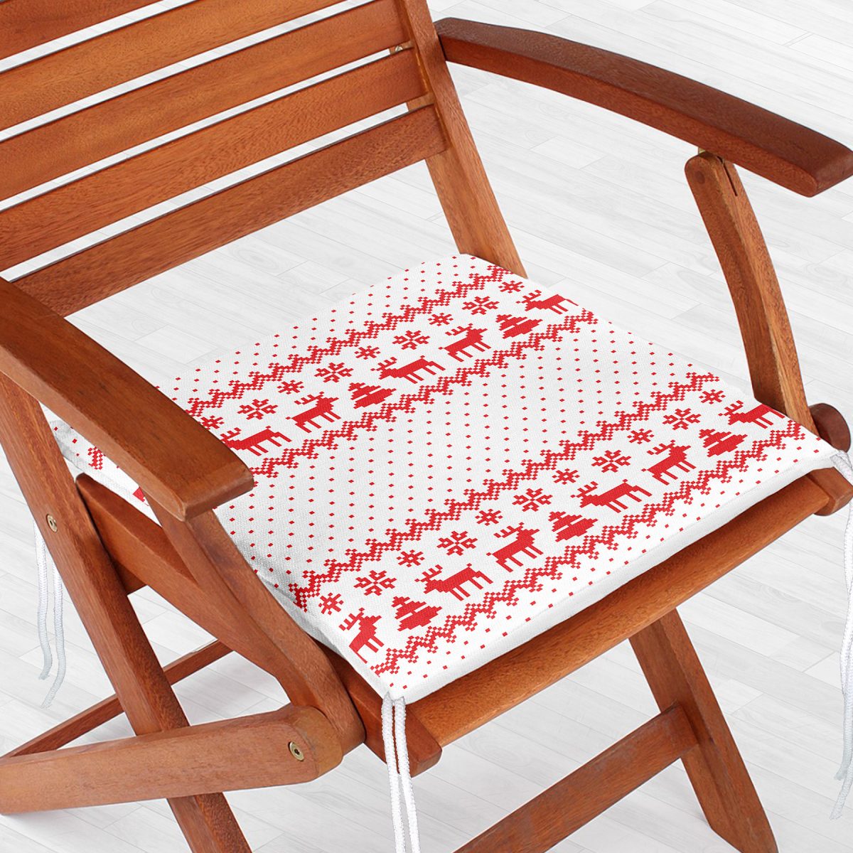 Realhomes Kanaviçe Görünümlü Geyikler Özel Tasarım Modern Fermuarlı Sandalye Minderi Realhomes