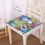 - Frm-3498-Mavi-Zeminde-Pop-Art-Ozel-Tasarimli-Dijital-Baskili-Modern-Fermuarli-Sandalye-Minderi - Realhomes Mavi Zeminde Pop Art Özel Tasarımlı Dijital Baskılı Modern Fermuarlı Sandalye Minderi Realhomes