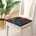 - Frm-3540-Siyah-Zeminde-Cicek-Motifli-Dijital-Baskili-Modern-Fermuarli-Sandalye-Minderi-3 - Realhomes Siyah Zeminde Çiçek Motifli Dijital Baskılı Modern Fermuarlı Sandalye Minderi Realhomes