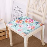 - Frm-3826-Acik-Mavi-Zeminde-Renkli-Cicekler-Dijital-Baskili-Modern-Fermuarli-Sandalye-Minderi - Realhomes Açık Mavi Zeminde Renkli Çiçekler Dijital Baskılı Modern Fermuarlı Sandalye Minderi Realhomes