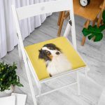 - Frm-5662-Sari-Zeminli-Kopek-Dijital-Baskili-Modern-Fermuarli-Sandalye-Minderi-2 - Realhomes Sarı Zeminli Köpek Dijital Baskılı Modern Fermuarlı Sandalye Minderi Realhomes