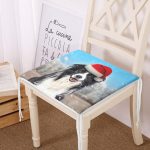 - Frm-5698-Yilbasi-Sapkali-Kopek-Desenli-Dijital-Baskili-Modern-Fermuarli-Sandalye-Minderi - Realhomes Yılbaşı Şapkalı Köpek Desenli Dijital Baskılı Modern Fermuarlı Sandalye Minderi Realhomes