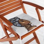 - Frm-6743-Realhomes-Gri-Zeminde-Etnik-Afrikan-Woman-Tasarimli-Fermuarli-Sandalye-Minderi-1 - Realhomes Realhomes Gri Zeminde Etnik Afrikan Woman Tasarımlı Fermuarlı Sandalye Minderi Realhomes