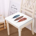 - Frm-6748-Beyaz-Zeminde-Uc-Renkli-Tuy-Desenli-Fermuarli-Sandalye-Minderi - Realhomes Beyaz Zeminde Üç Renkli Tüy Desenli Fermuarlı Sandalye Minderi Realhomes