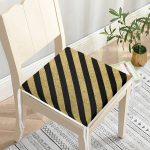 - Frm-7118-Siyah-Zeminde-Happy-Birthday-Gold-Yazili-Dijital-Baskili-Modern-Fermuarli-Sandalye-Minderi-2 - Realhomes Siyah Zeminde Happy Birthday Gold Yazılı Dijital Baskılı Modern Fermuarlı Sandalye Minderi Realhomes