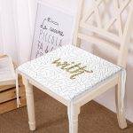 - Frm-7135-Beyaz-Zeminli-Gold-Renkli-With-Yazili-Dijital-Baskili-Modern-Fermuarli-Sandalye-Minderi - Realhomes Beyaz Zeminli Gold Renkli With Yazılı Dijital Baskılı Modern Fermuarlı Sandalye Minderi Realhomes