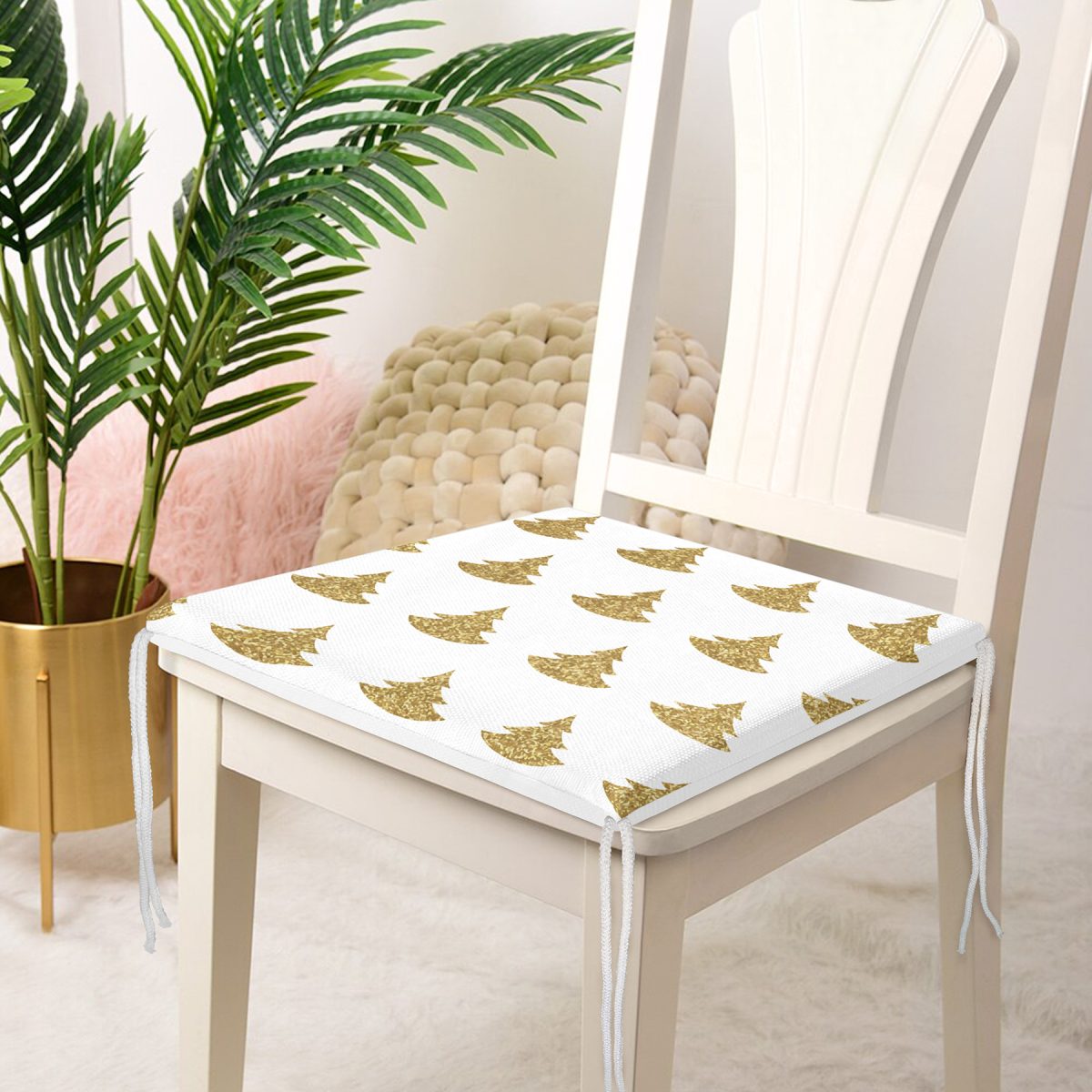 Beyaz Zeminde Gold Renkli Çam Ağacı Desenli Dijital Baskılı Modern Fermuarlı Sandalye Minderi Realhomes