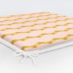 Pudra Zeminde Gold Renkli Zikzak Desenli Dijital Baskılı Modern Fermuarlı Sandalye Minderi Realhomes