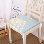 - Frm-7195-Renkli-Zemin-Uzerinde-Ucgen-Desenli-Dijital-Baskili-Modern-Fermuarli-Sandalye-Minderi - Realhomes Renkli Zemin Üzerinde Üçgen Desenli Dijital Baskılı Modern Fermuarlı Sandalye Minderi Realhomes