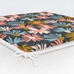 Siyah Zemin Üzerinde Renkli Çiçek Desenli Dijital Baskılı Modern Fermuarlı Sandalye Minderi Realhomes