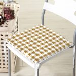 Beyaz Zemin Üzerinde Gold Renkli Geometrik Çizimli Dijital Baskılı Modern Fermuarlı Sandalye Minderi Realhomes