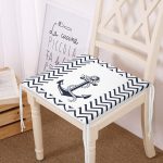 - Frm-7728-Beyaz-Zemin-Uzerinde-Geometrik-Cizimli-Capa-Desenli-Dijital-Baskili-Modern-Fermuarli-Sandalye-Minderi - Realhomes  Beyaz Zemin Üzerinde Geometrik Çizimli Çapa Desenli Dijital Baskılı Modern Fermuarlı Sandalye Minderi Realhomes