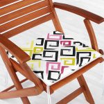 - Frm-7806-Beyaz-Zemin-Uzerinde-Renkli-Modern-Geometrik-Desenli-Dijital-Baskili-Modern-Fermuarli-Sandalye-Minderi-1 - Realhomes Beyaz Zemin Üzerinde Renkli Modern Geometrik Desenli Dijital Baskılı Modern Fermuarlı Sandalye Minderi Realhomes