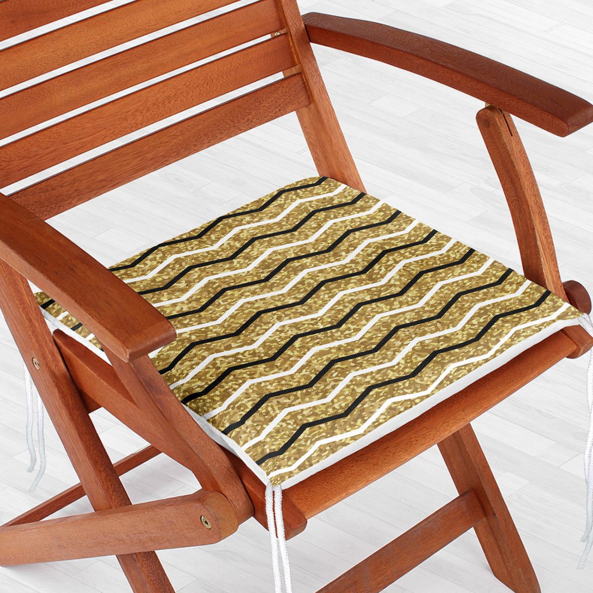 Gold Zemin Üzerinde Modern Renkli Zikzak Desenli Dijital Baskılı Modern Fermuarlı Sandalye Minderi Realhomes
