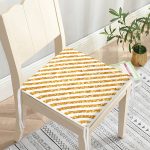 - Frm-7865-Beyaz-Zemin-Uzerinde-Gold-Renkli-Yatay-Cizgili-Dijital-Baskili-Modern-Fermuarli-Sandalye-Minderi-2 - Realhomes Beyaz Zemin Üzerinde Gold Renkli Yatay Çizgili Dijital Baskılı Modern Fermuarlı Sandalye Minderi Realhomes